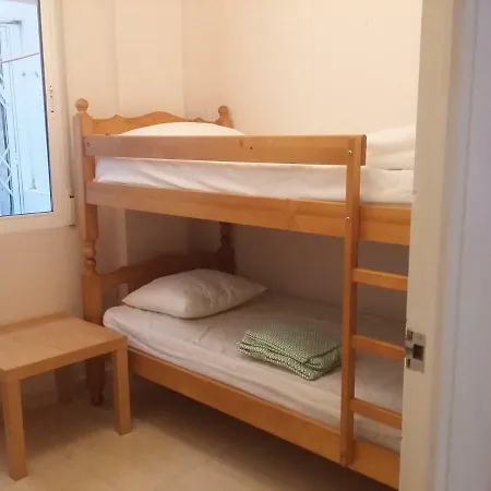 Apartment Downtown With Wifi & Tv Box Torrevieja